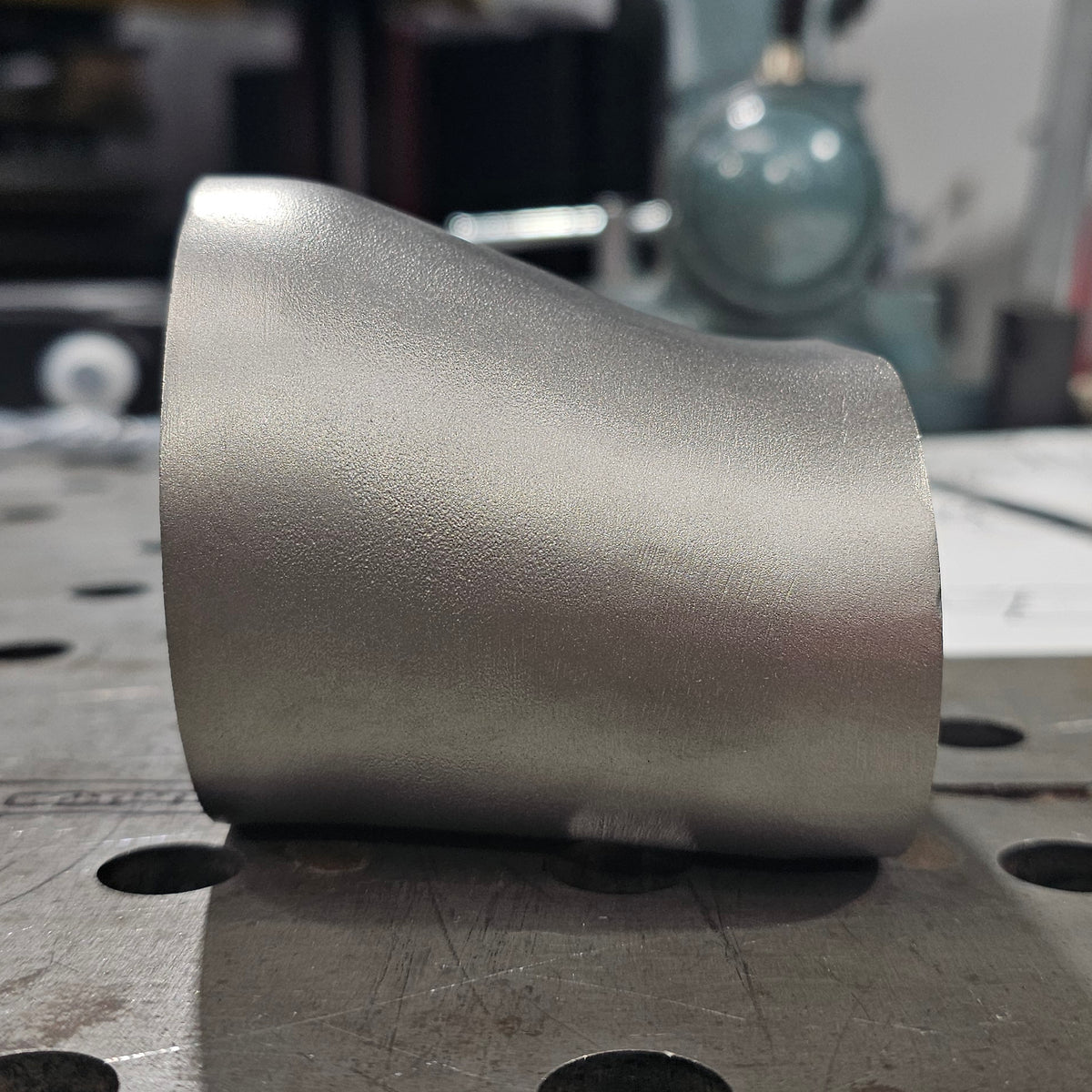 Flat Bottom Oval to Round Stainless Steel Transition